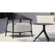 Set de 4 Sun Loungers Africa Vondom tomando sol