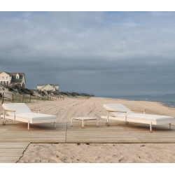 Set aus 2 Loungues Sonnenliege Hamptons Stühle mit Vondom Couchtisch
