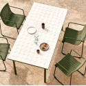 Mesa de jardim Rina em aço verde e cerâmica crua VeryForma