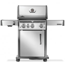 Churrasqueira a gás Napoleon Rogue® PRO 425 BB SIZZLE ZONE™ e 4 queimadores, sendo um deles lateral